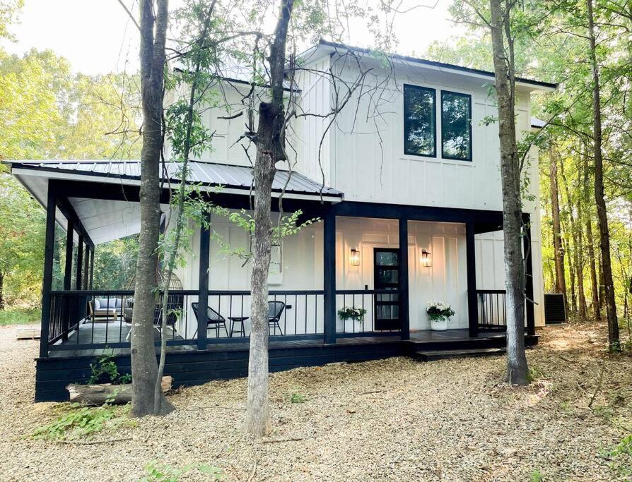 The Riser - Brand New Modern Cabin In Broken Bow Exteriör bild