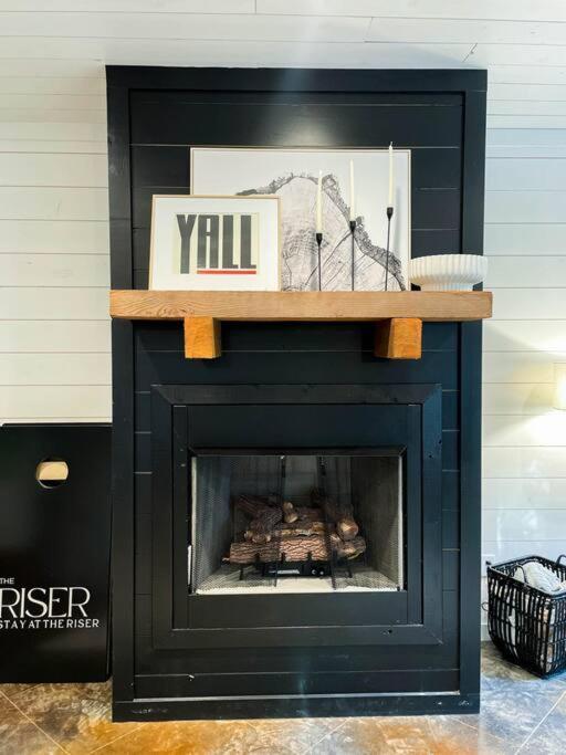 The Riser - Brand New Modern Cabin In Broken Bow Exteriör bild